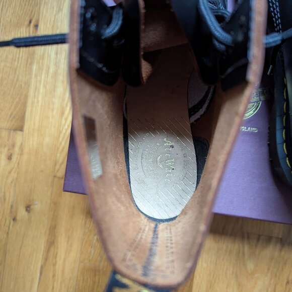 Dr. Martens Docs made in UK England 1460 black leather combat boots - Picture 3 of 6